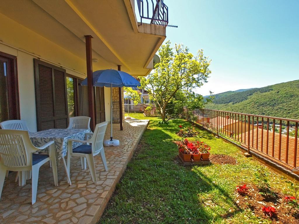 Apartments Jolanda 911 Rabac Exterior photo